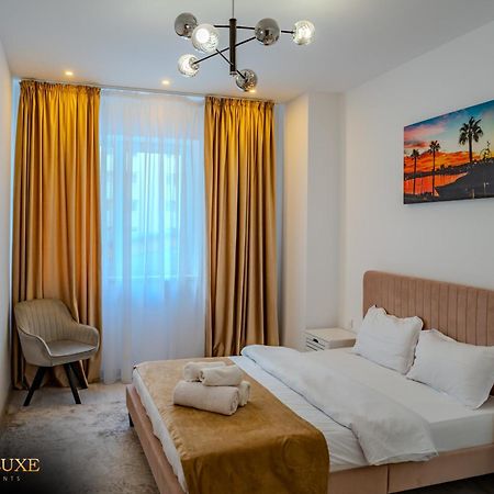 Yamaluxe Apartments - Heart & Soul With Lovely Colours Bucarest Extérieur photo